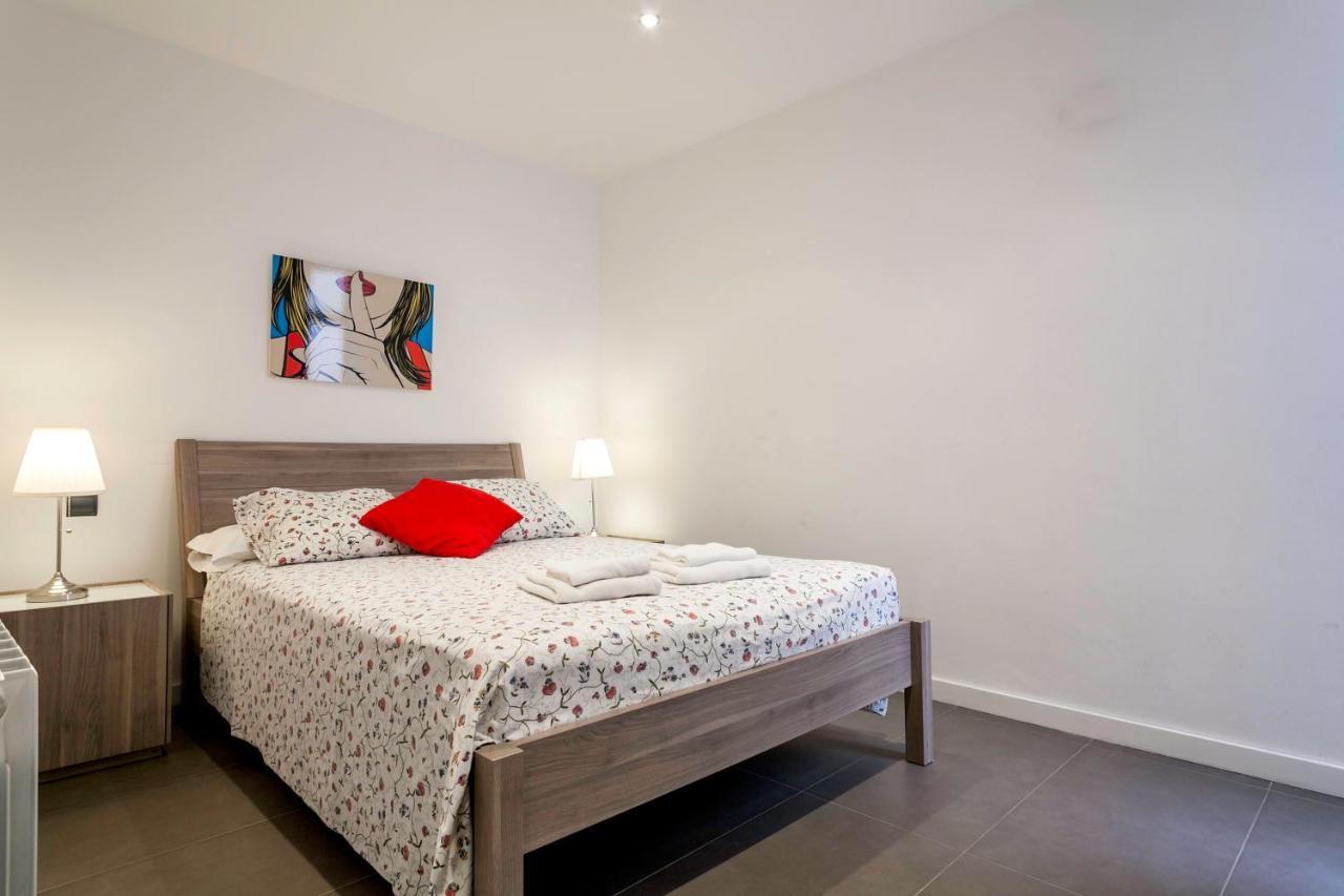 Barcelona Comtal Apartments Εξωτερικό φωτογραφία