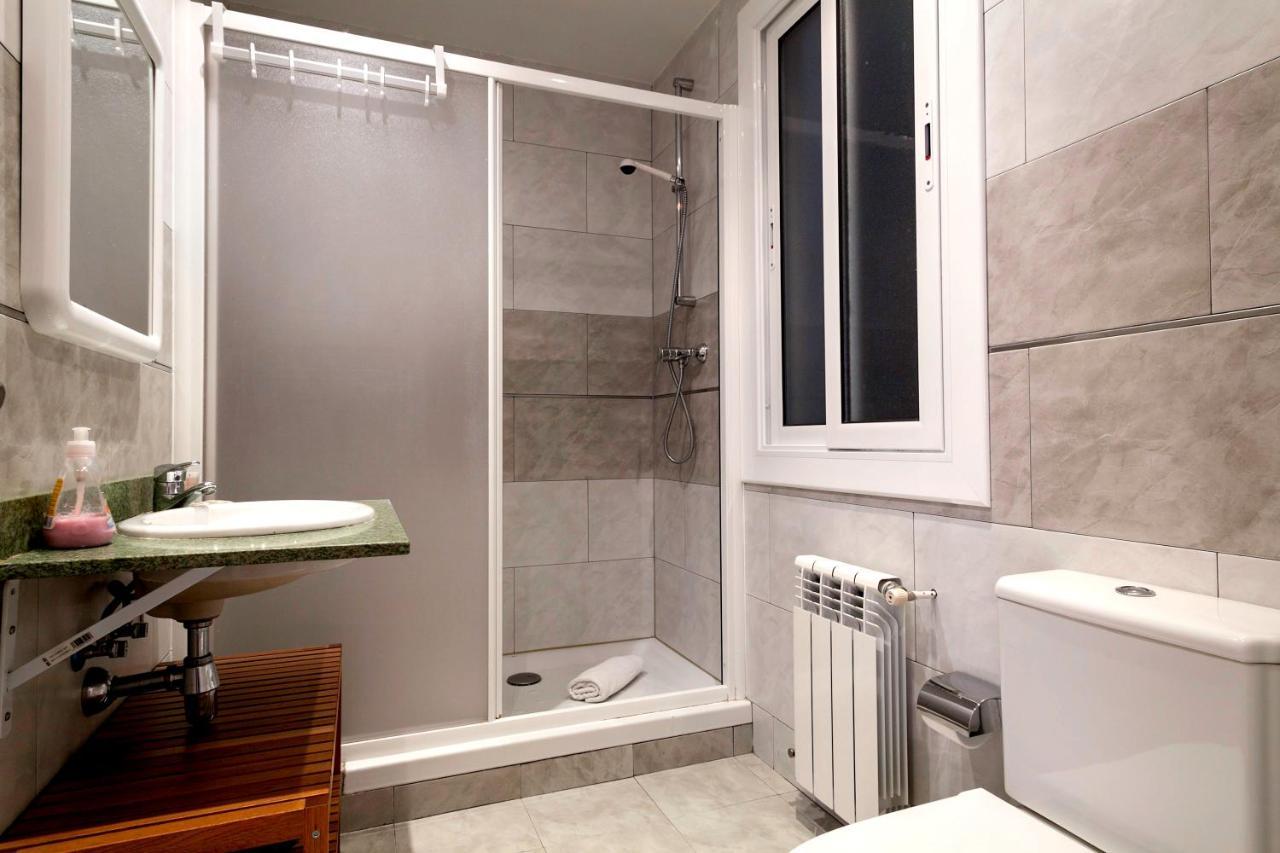 Barcelona Comtal Apartments Εξωτερικό φωτογραφία