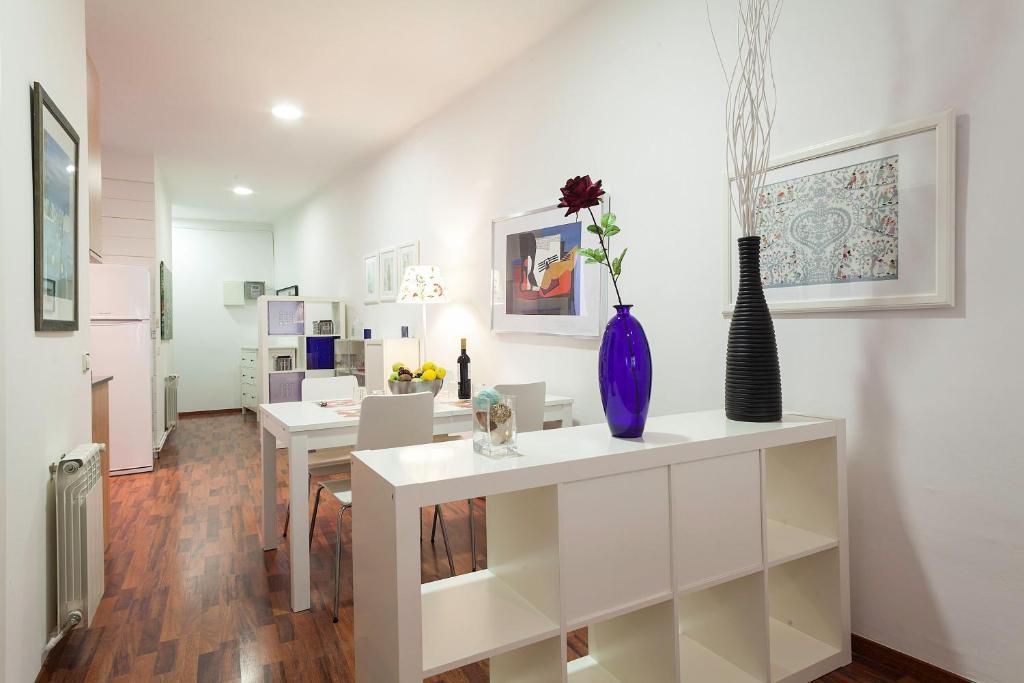 Barcelona Comtal Apartments Εξωτερικό φωτογραφία