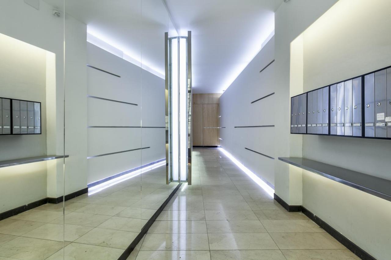 Barcelona Comtal Apartments Εξωτερικό φωτογραφία